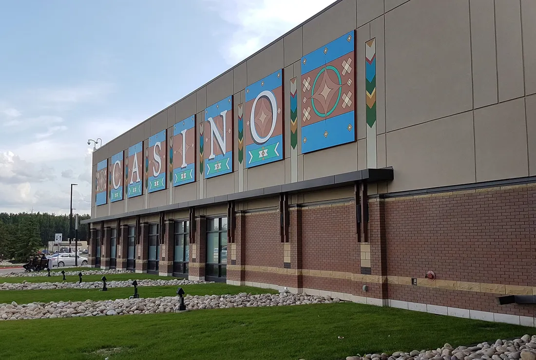 River Cree Resort & Casino, Enoch Cree Nation: the building from outside